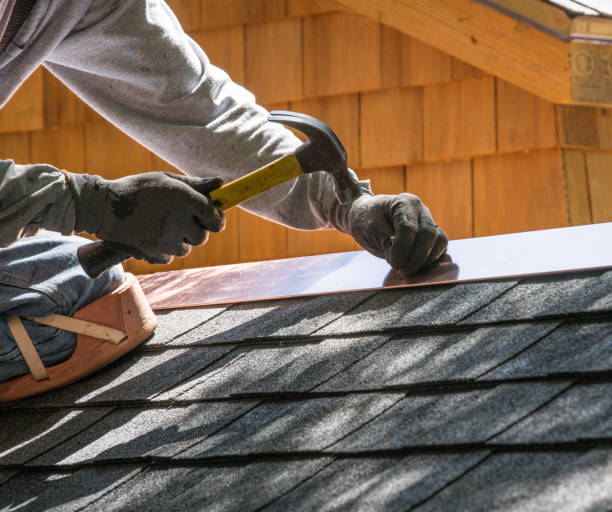 Roof Gutter Cleaning in Smithfield, UT